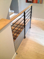 garde-corps métallique sur mesure, barreaudé, rambarde, main courante, protection anti chute, grille, deco bois métal, garde-corps brut industrielle garde-corps escalier fabrication francaise